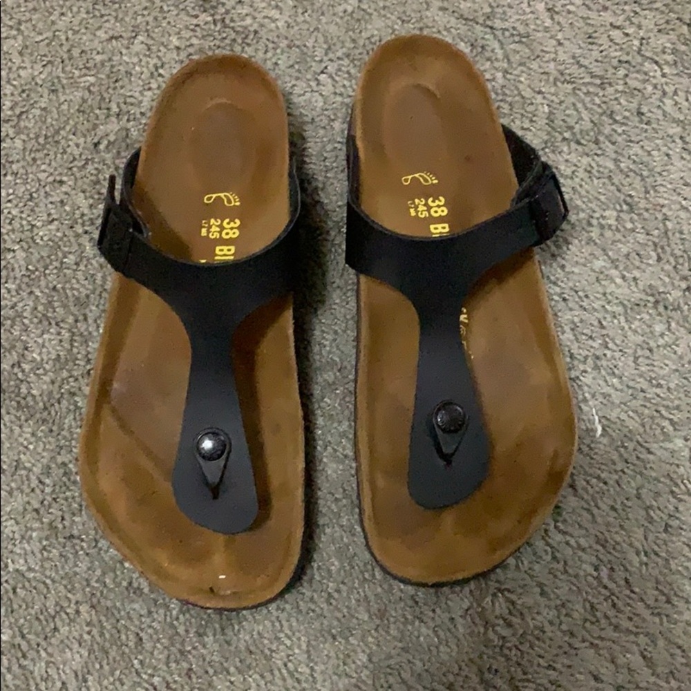 Black Birkenstock’s